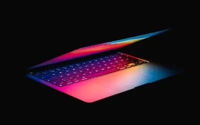 Jaki laptop do Photoshopa? Wybierz sprzęt, który przyspieszy pracę!