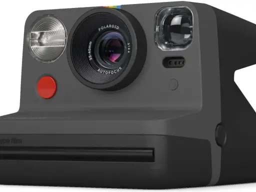 Ceny aparatów Polaroid 2025: od 450 zł do 2500+. Całkowity koszt